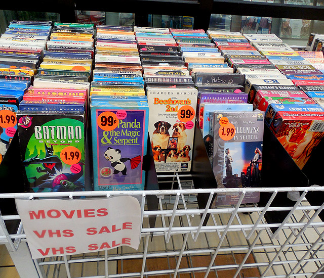 Hollywood Video Vhs Tapes