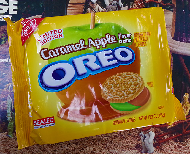 Caramel Apple Oreo Cookies! | Dinosaur Dracula!