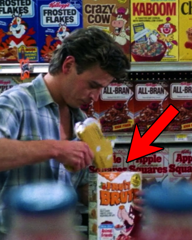 1980s Junk Food Spotted in INTRUDER! | Dinosaur Dracula!