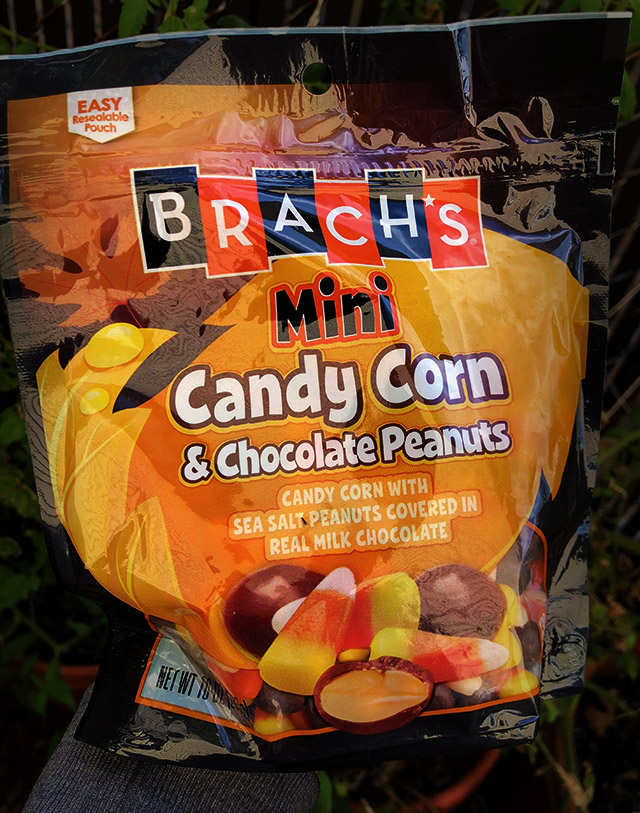 Brachs Candy Corn & Chocolate Peanuts, Mini