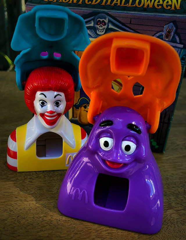 Mcdonalds cheap halloween toys