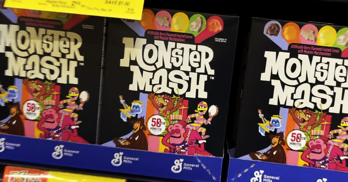 Video Review General Mills Monster Mash Cereal! Dinosaur Dracula!
